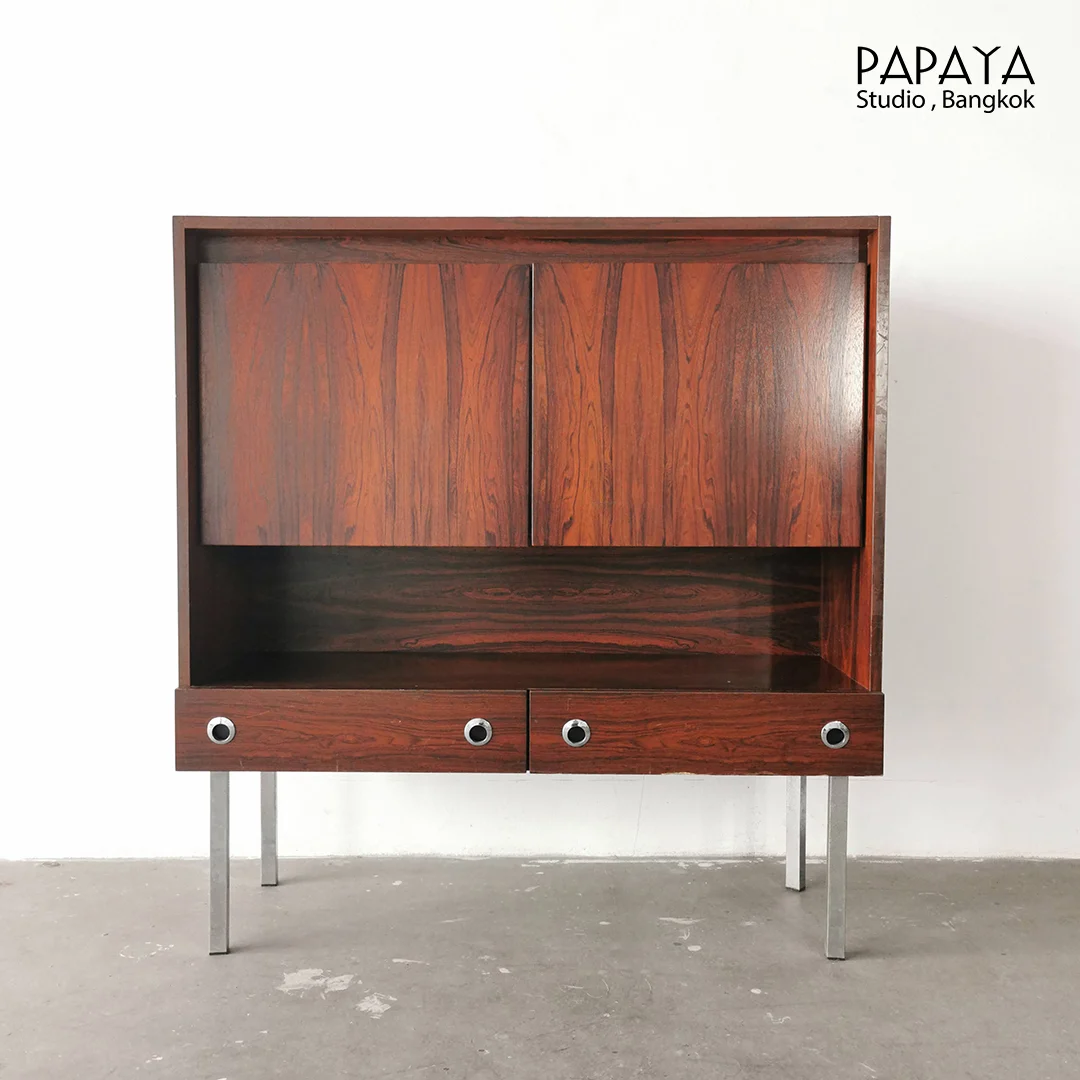 Rosewood Bar Cabinet on Chrome Legs, Mid-Century