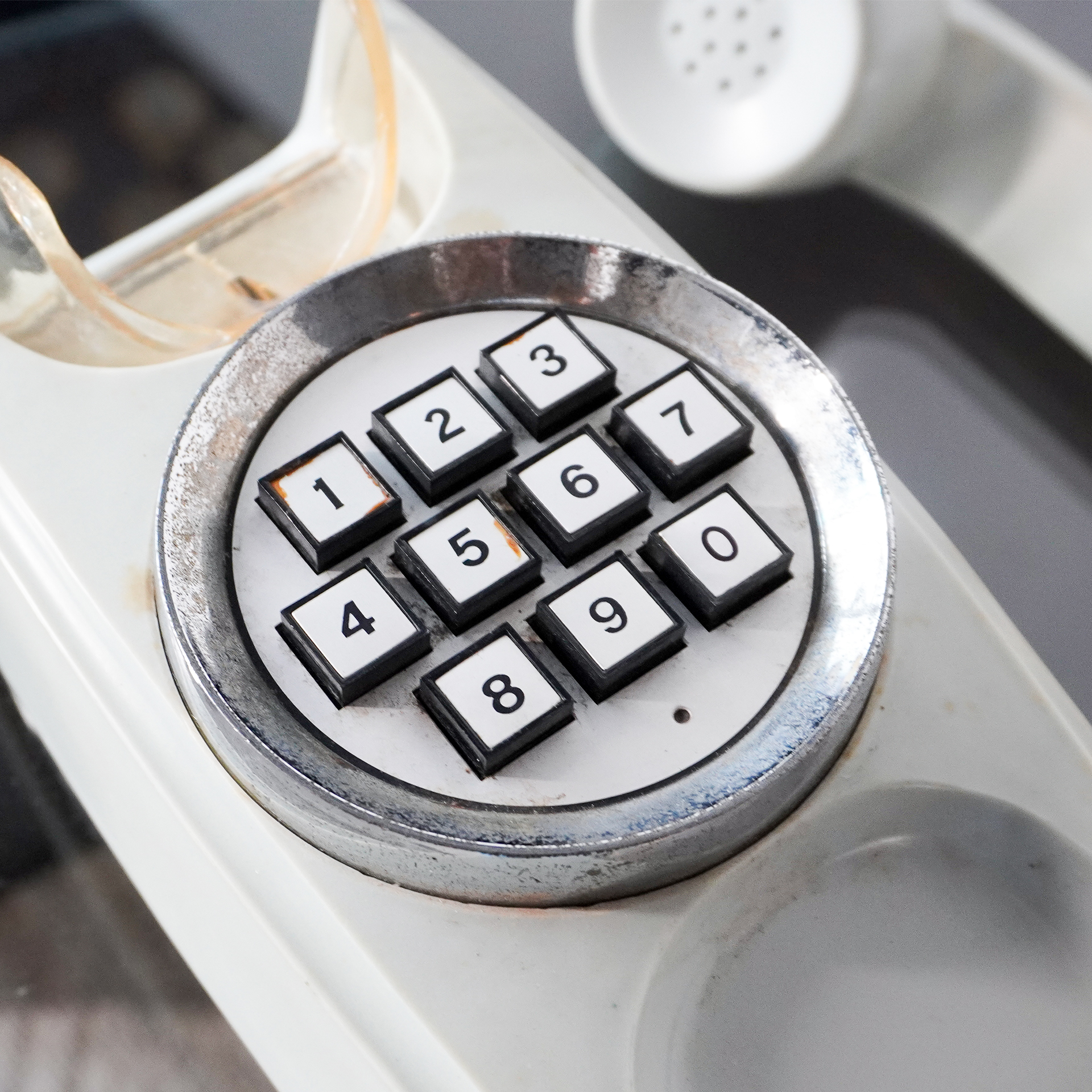 Old Retro Handset Landline Telephone - Image 3