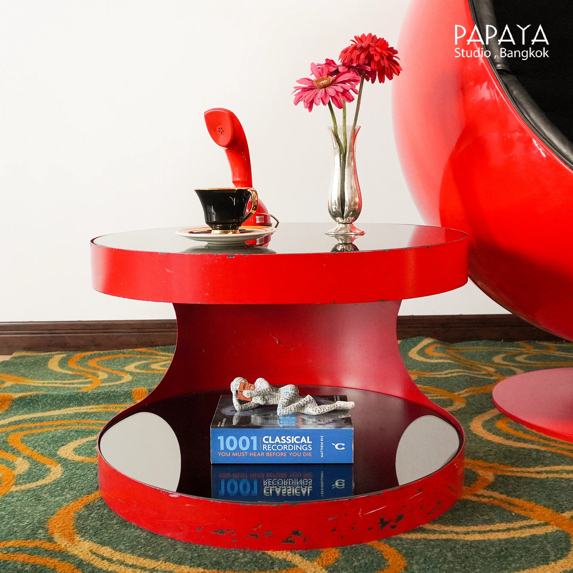 Side table bent top glass - Image 2