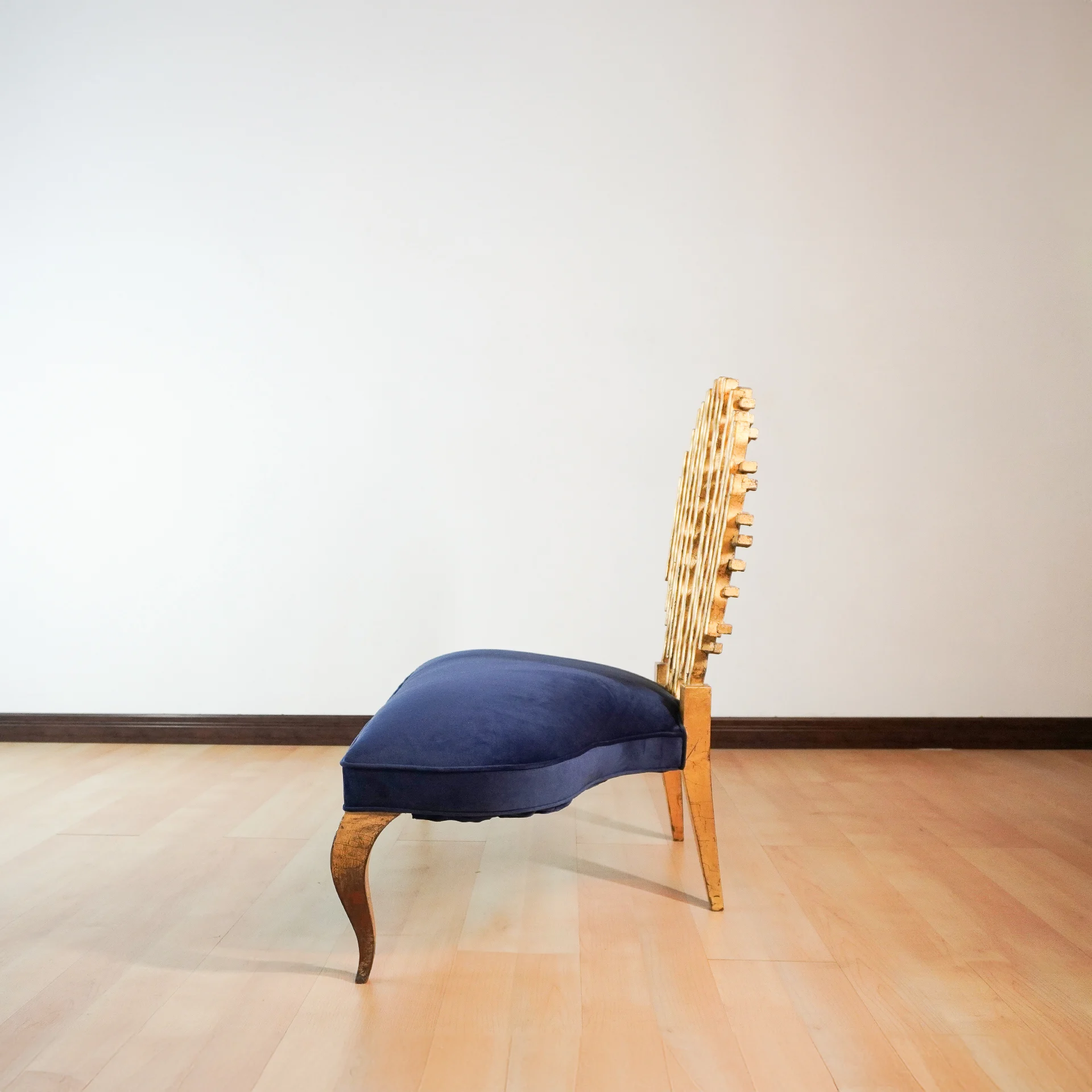 Christopher Guy Lily Lounge Chair - Image 5