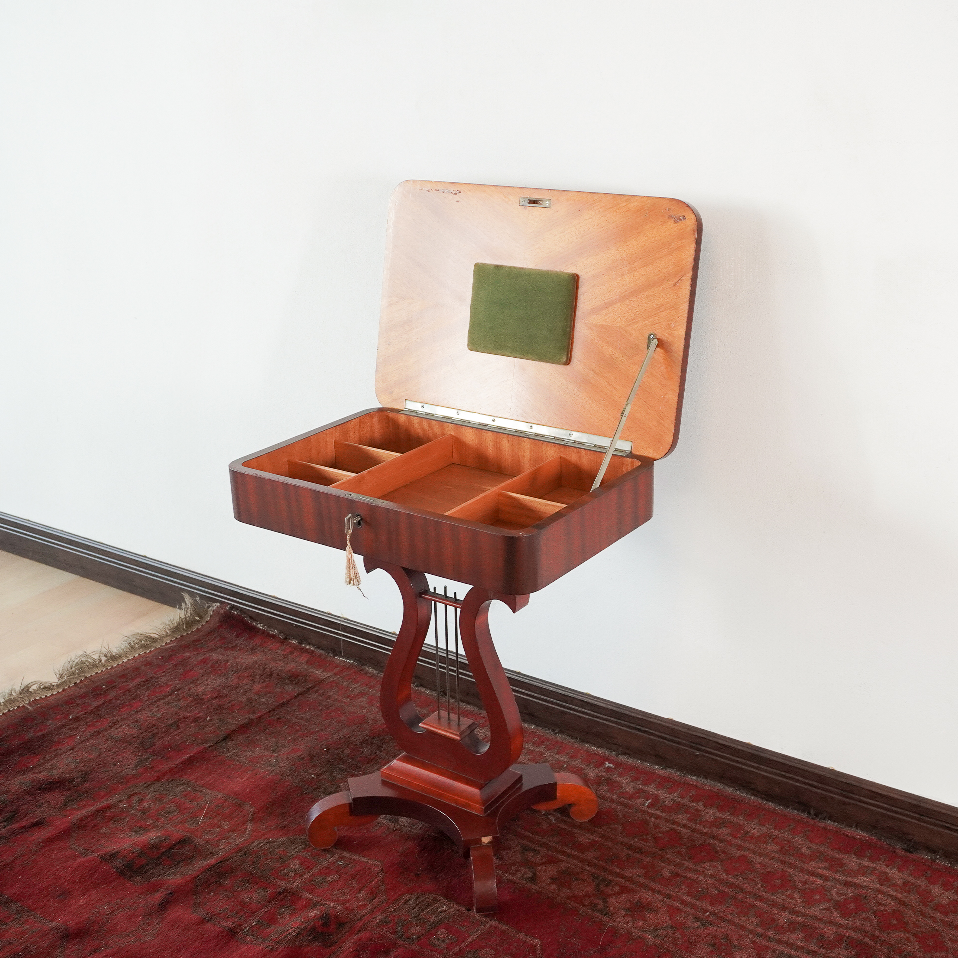 Neoclassical Lyre Table, Sweden 1935 🇸🇪 - Image 3