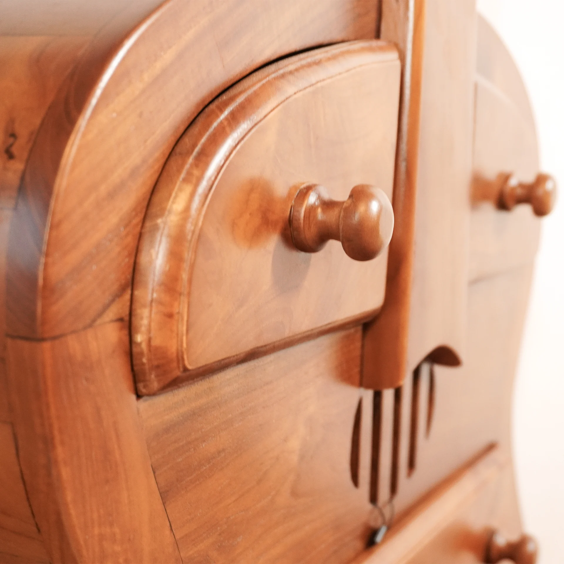 Cello Drawer Chest refined teak wood. - Image 3