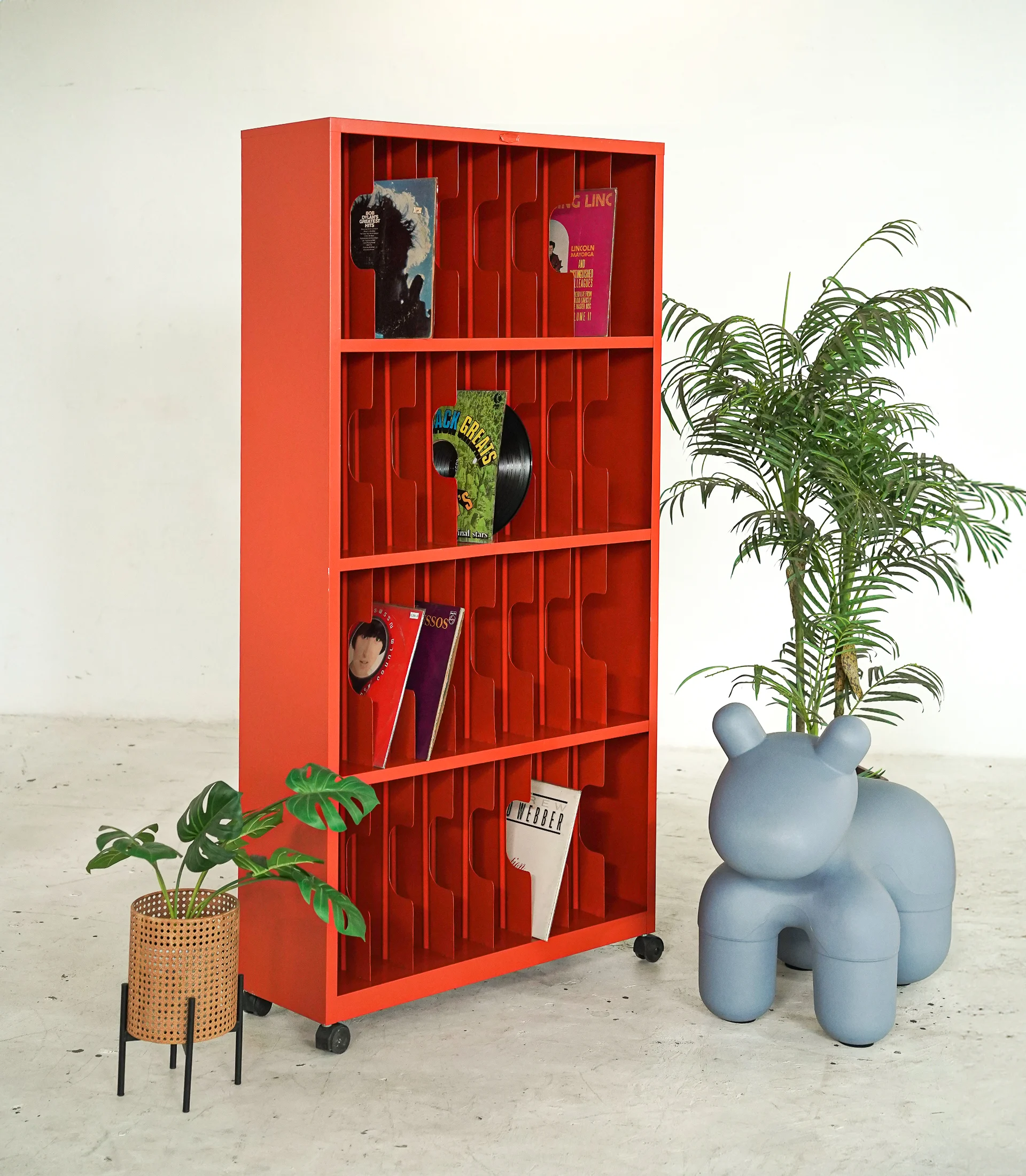 Lucky Steel 32-Drawer Mobile Cabinet with Wheels