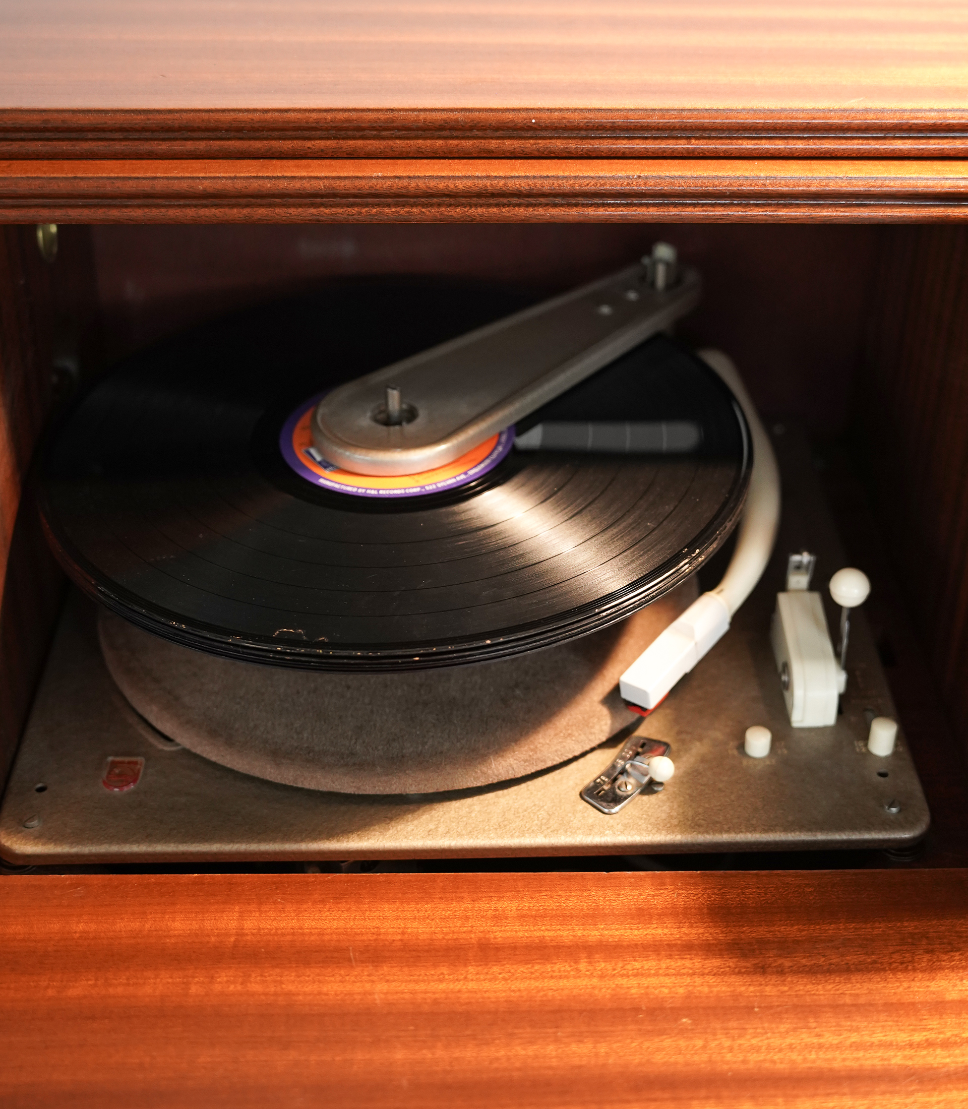 🪄Radio Gramophone Furniture Philips - Image 4