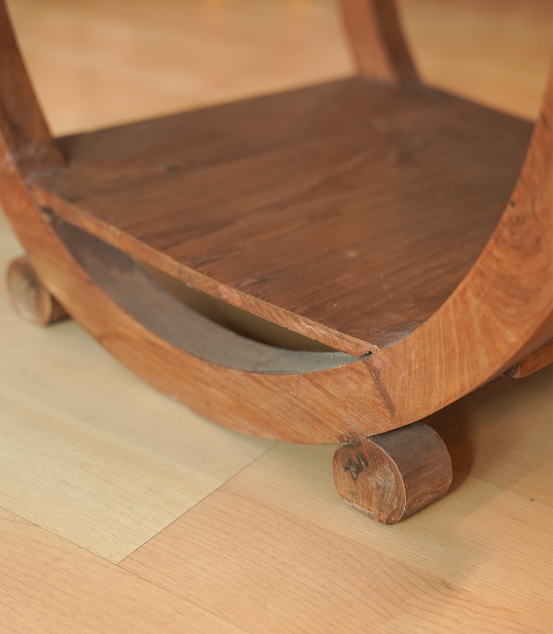 Arc Circle Side Table - Image 3