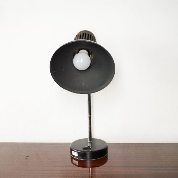 Vintage desk or bedside lamp.