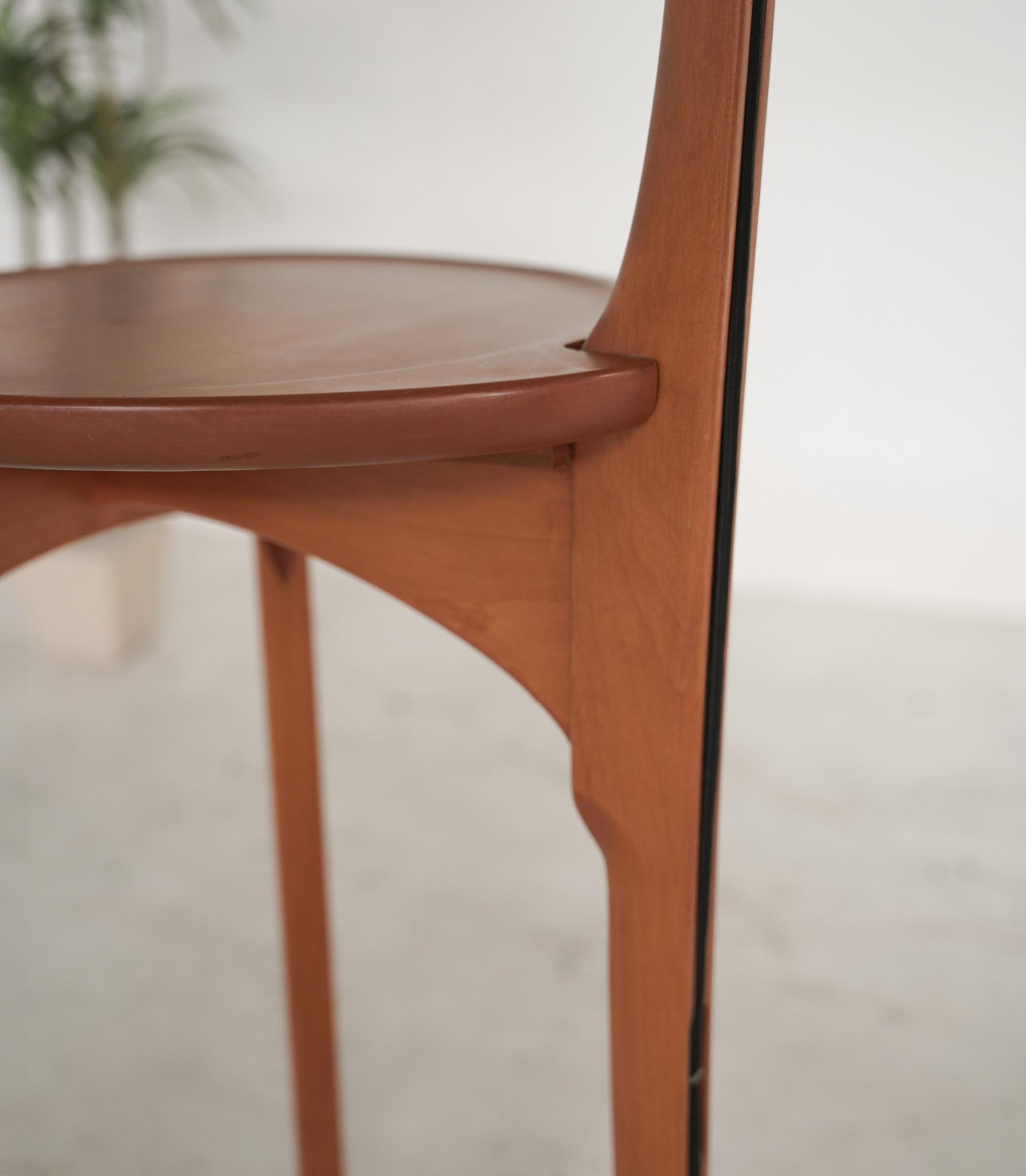 💡Side Table with Pleated Floor Lamp - Image 6