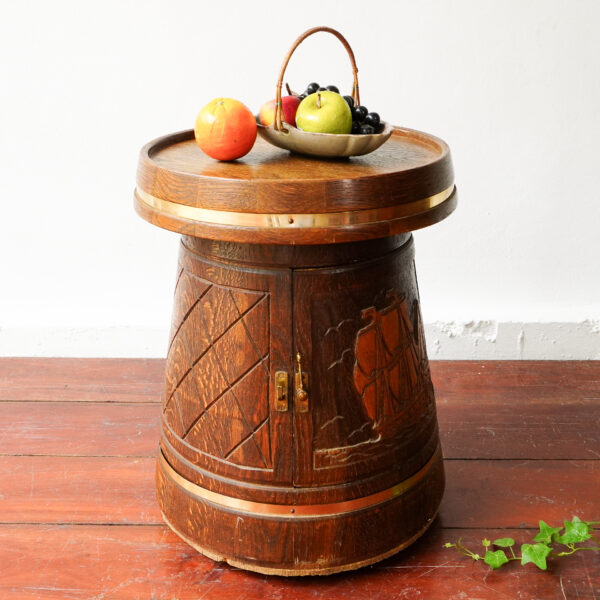 Vintage oak wood carved mini bar