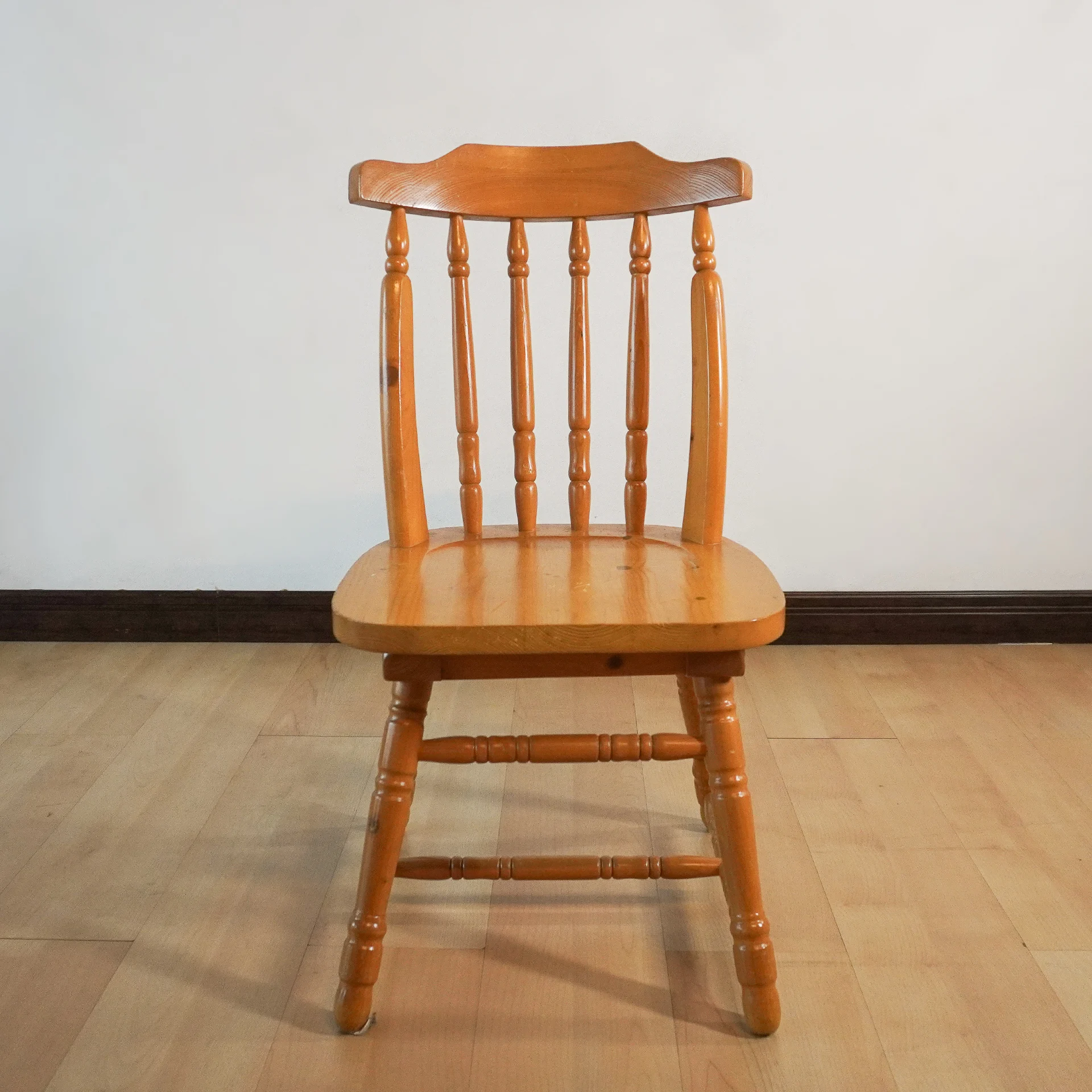 Wooden swivel chair 360-degree Italy