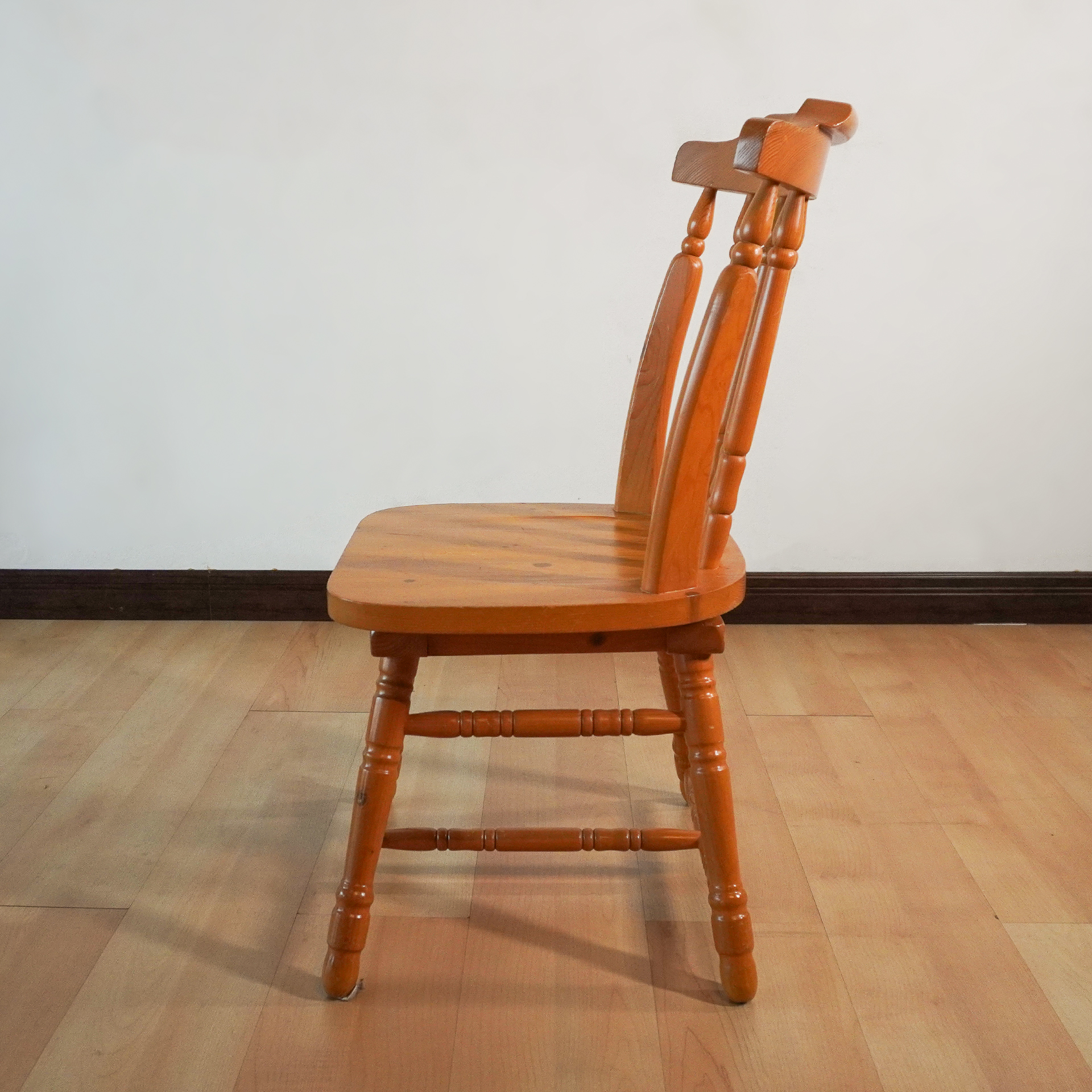 Wooden swivel chair 360-degree Italy - Image 3