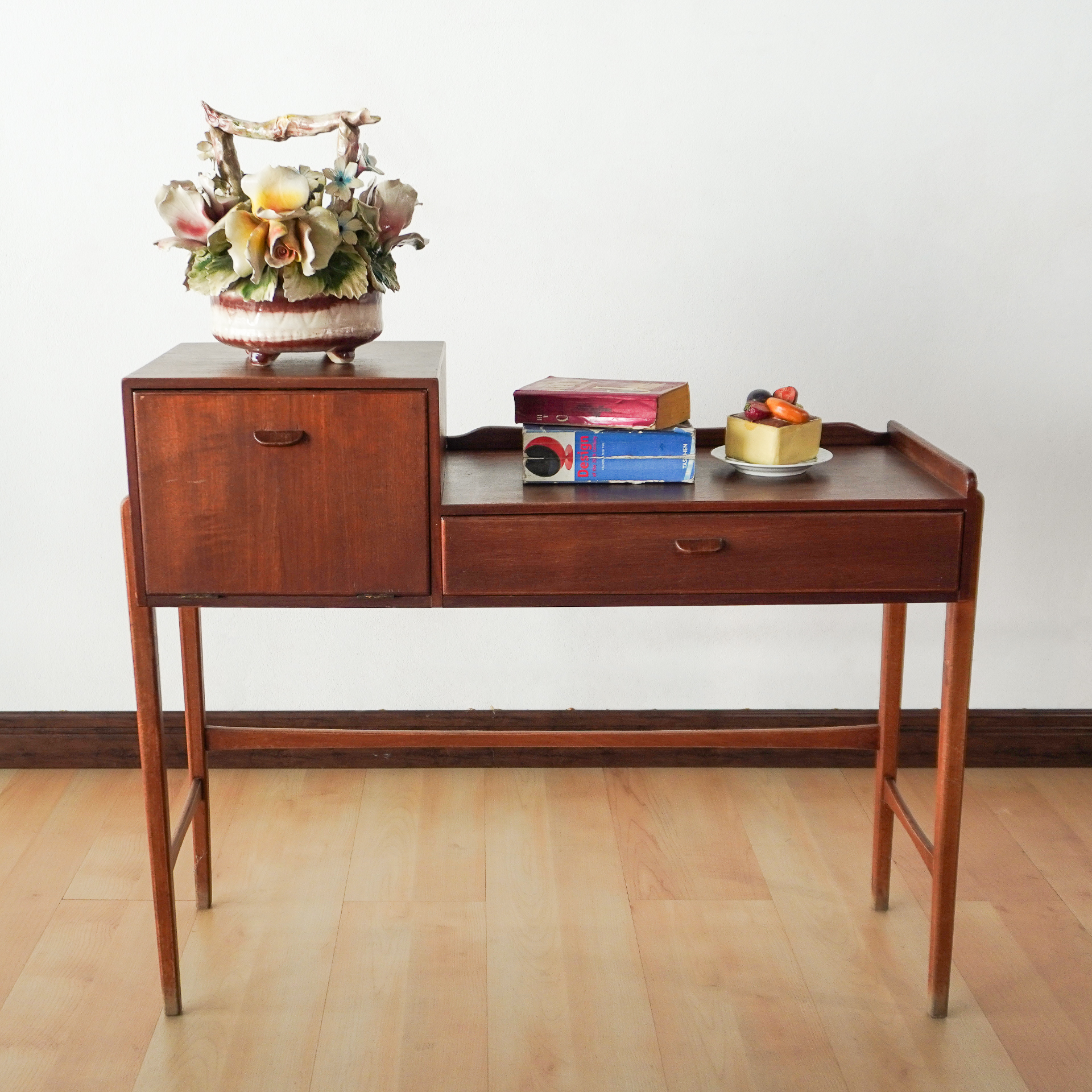 Side table/telephone table with drawer and cook. Denmark 1970s - Image 2
