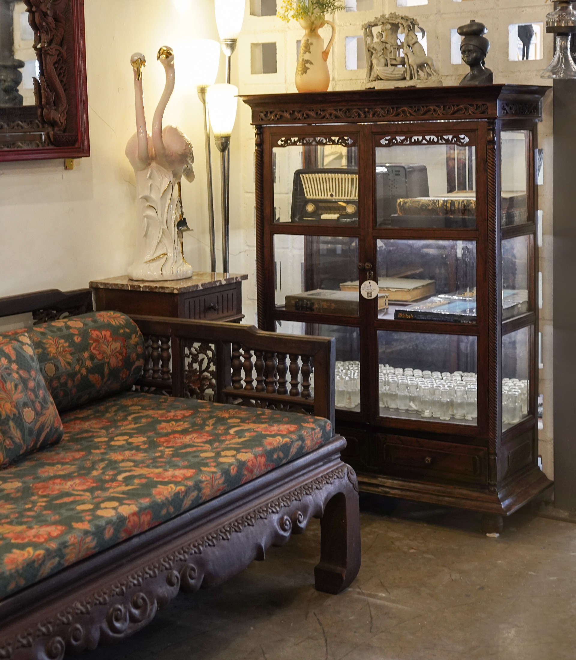 Hand-Carved Wooden Day Seat - Image 2