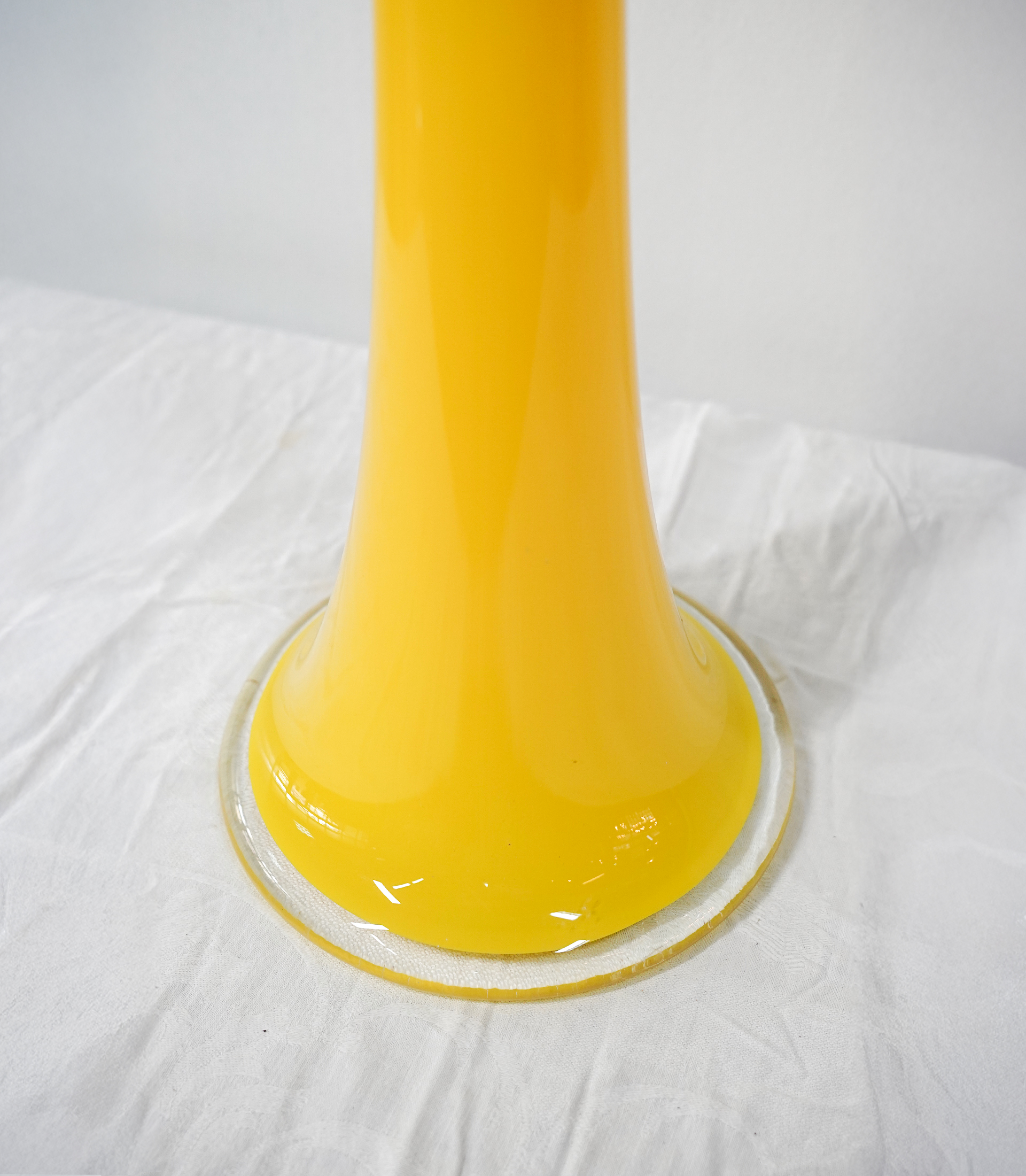 Krosno Calla Lily Glass Vase, Poland - Image 2