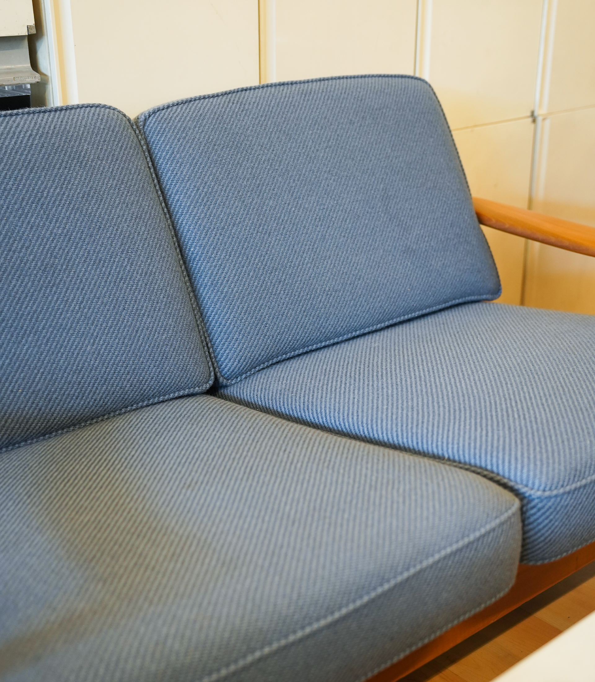 Mid-Century Danish Sofa in Blue Wool - Image 6