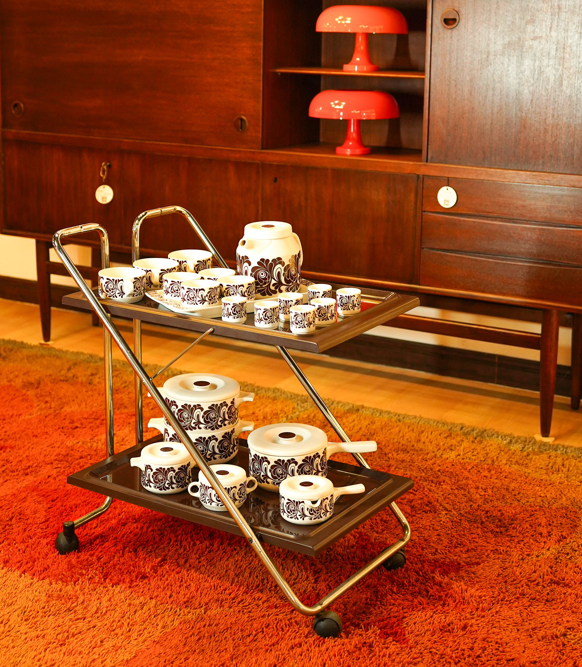 Plastic Serving Cart (Brown, 1970s) - Image 2