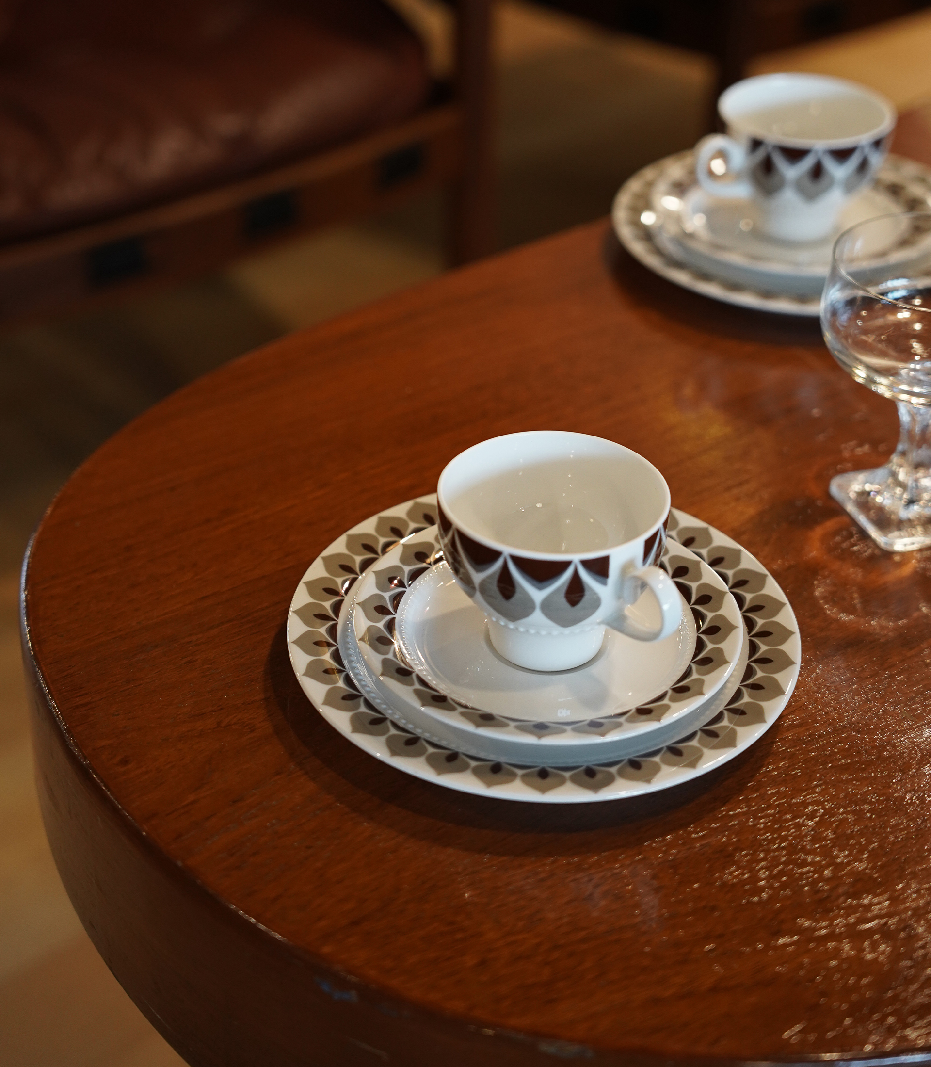 🪵 Vintage Coffee Table in Ash Wood, 1960s - Image 3