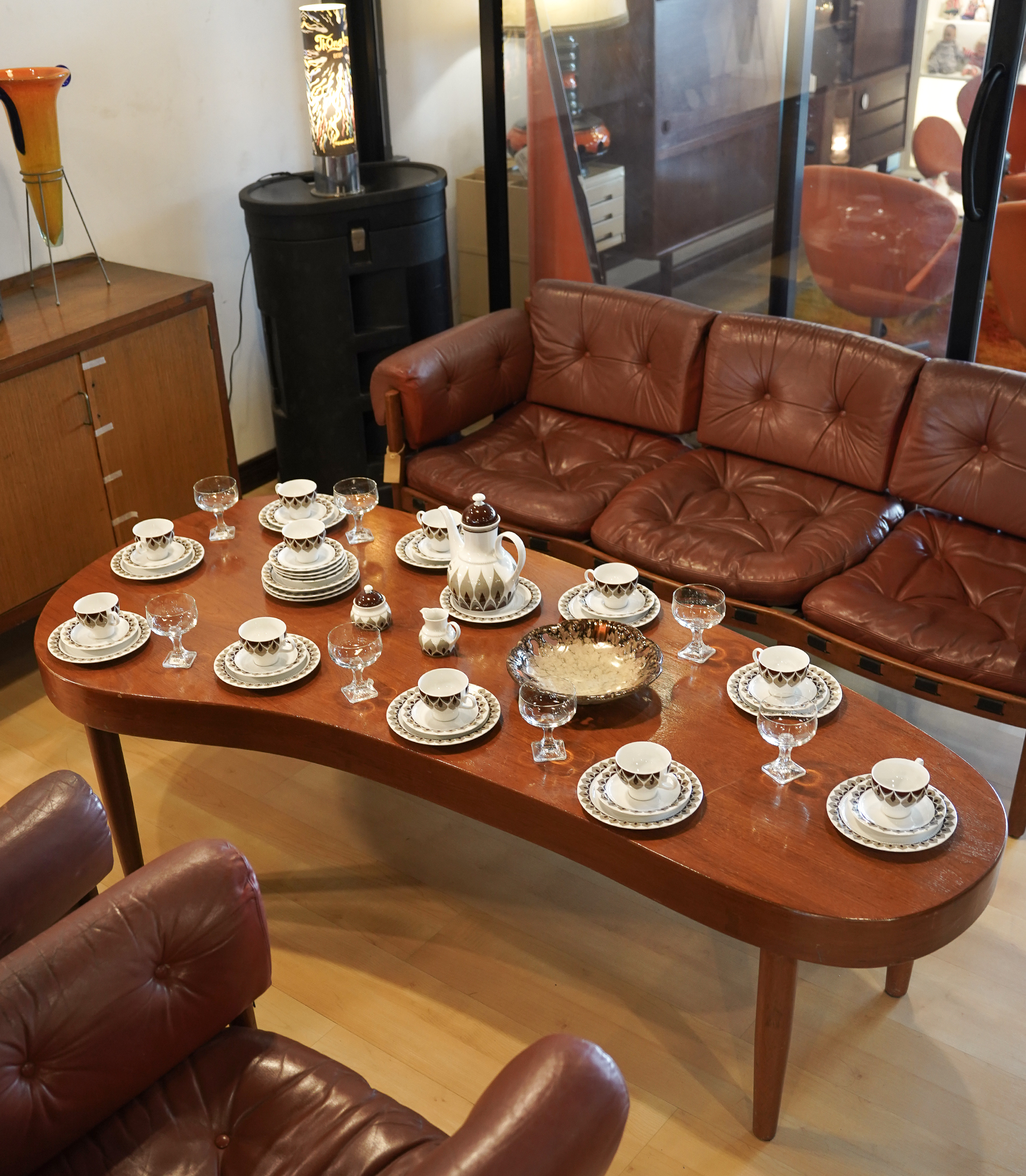 🪵 Vintage Coffee Table in Ash Wood, 1960s