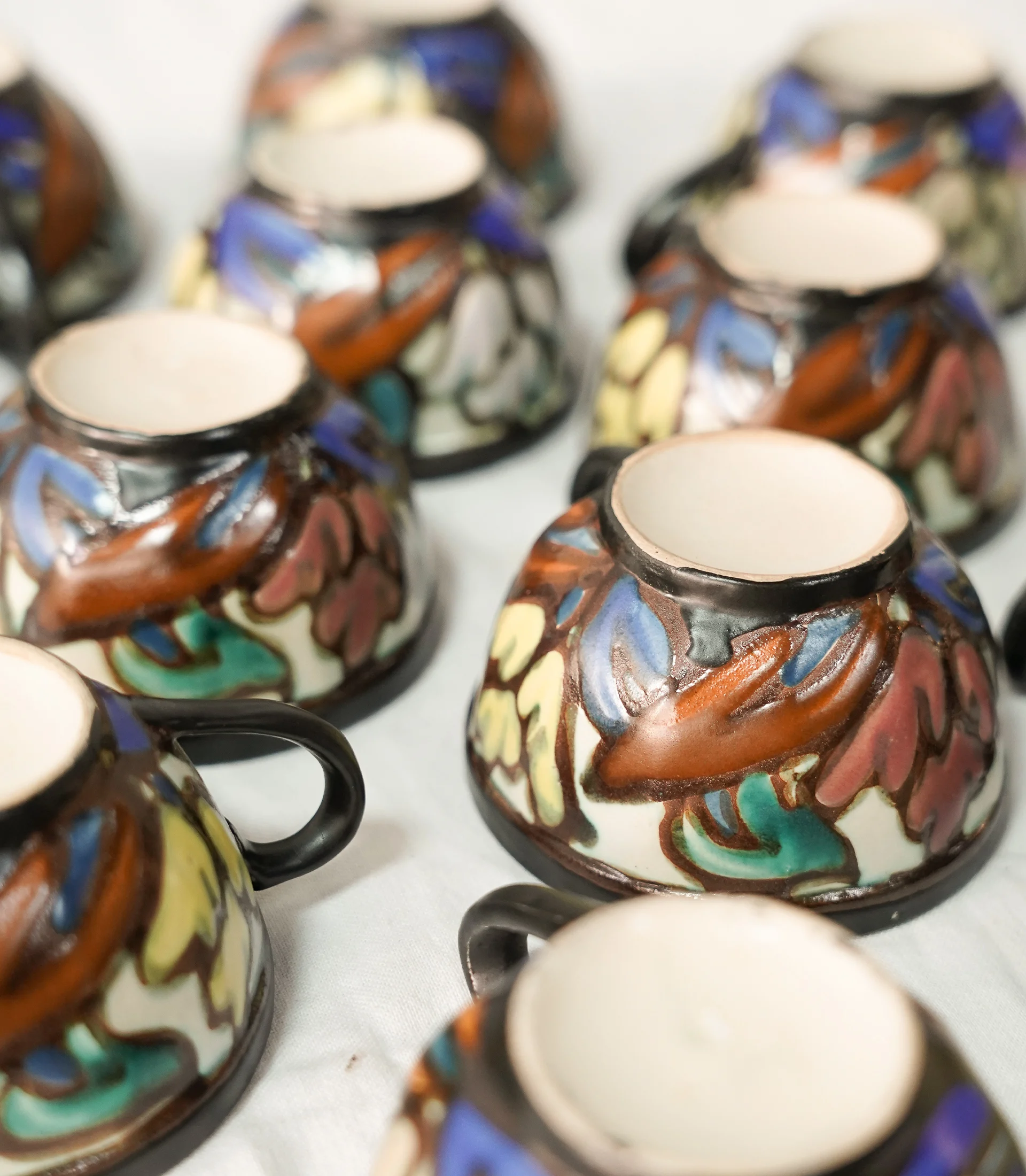 ☕ BERGEN, Belgium - Polychrome Ceramic Tea & Coffee Service - Image 11