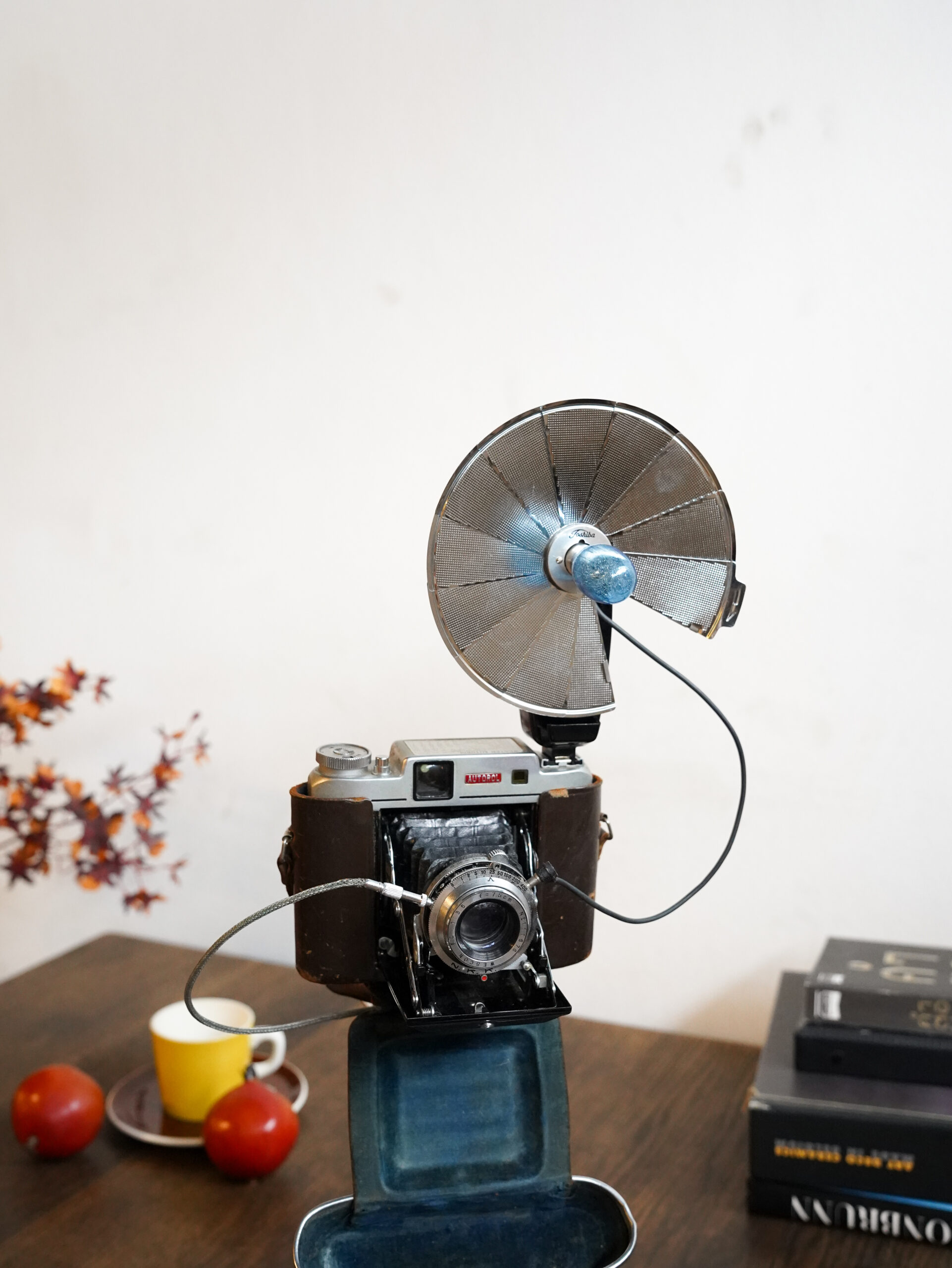 Vintage Yashica 35mm Film Camera - Image 6